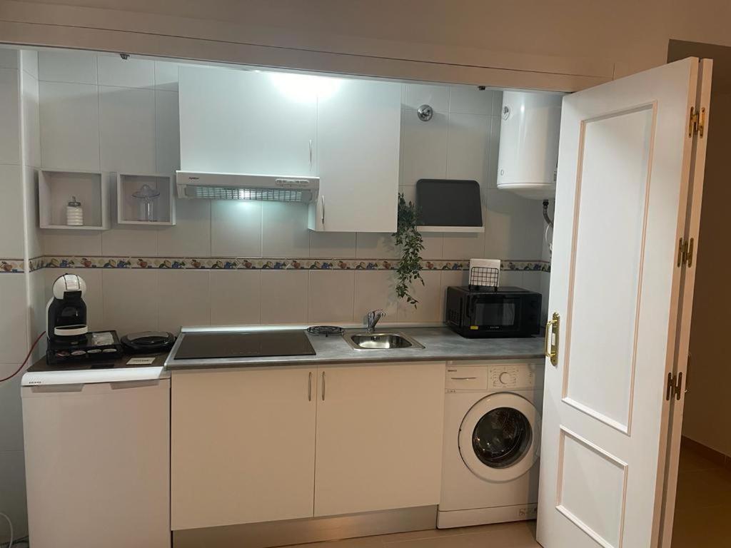 Apartamento Flores De Santiago Jerez de la Frontera Ngoại thất bức ảnh